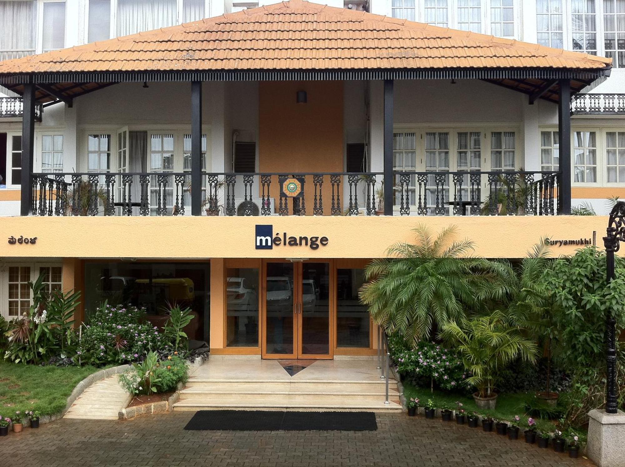 Melange Luxury Serviced Apartments Bangalore Esterno foto